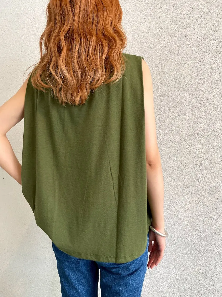 Airy Sleeveless T-shirt