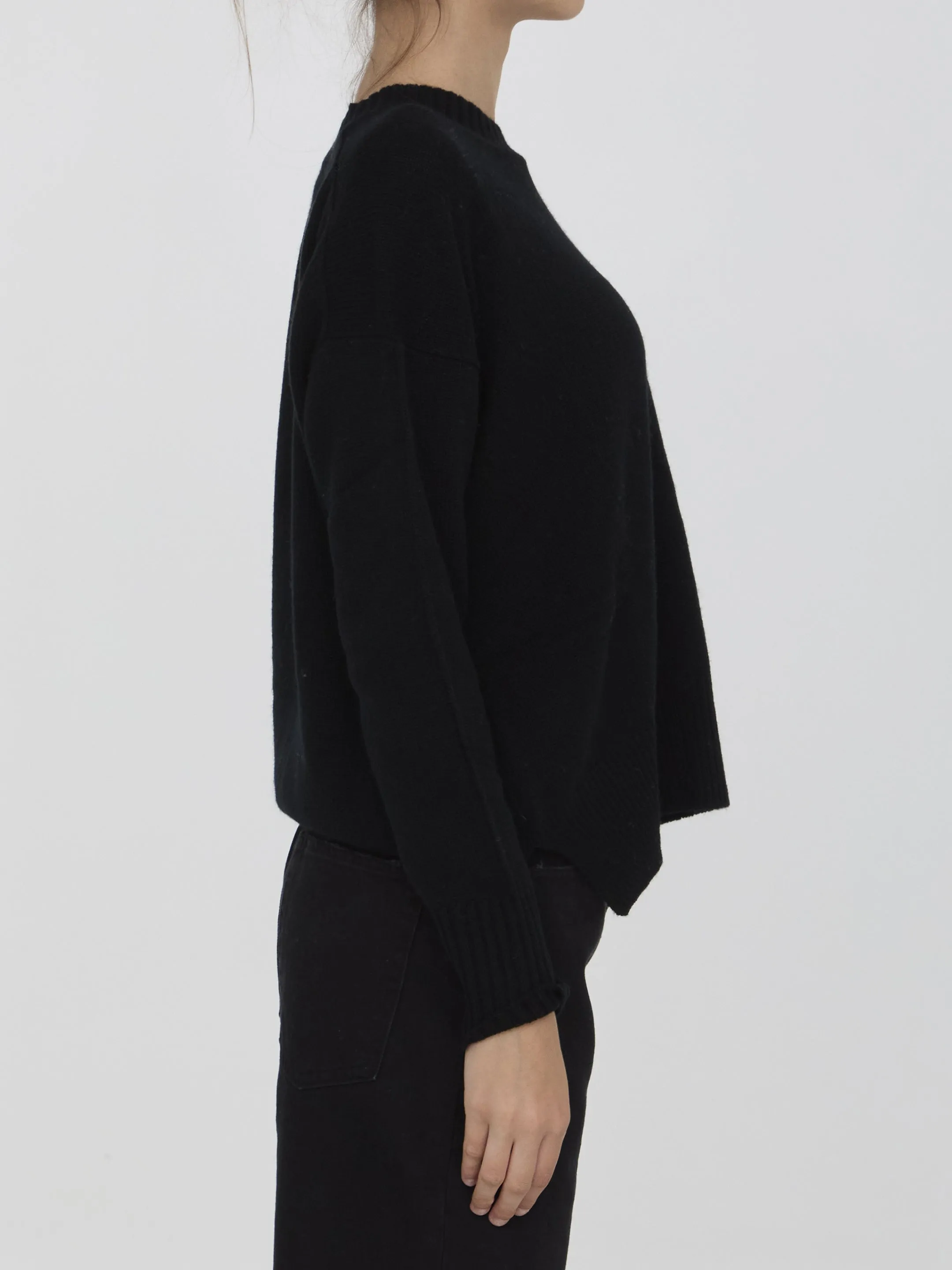 Allude Cashmere Jumper in Black