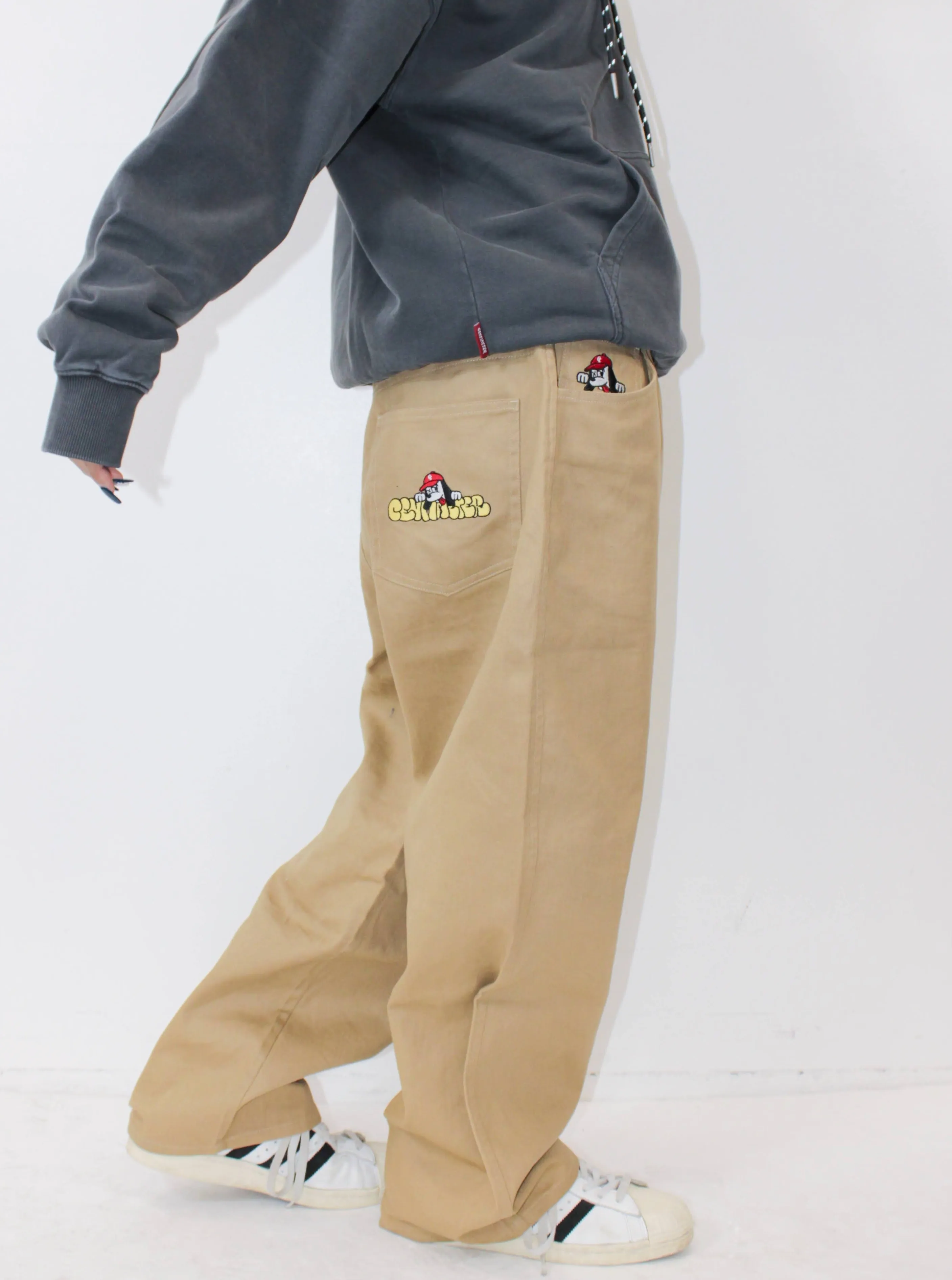 baggy chino pants