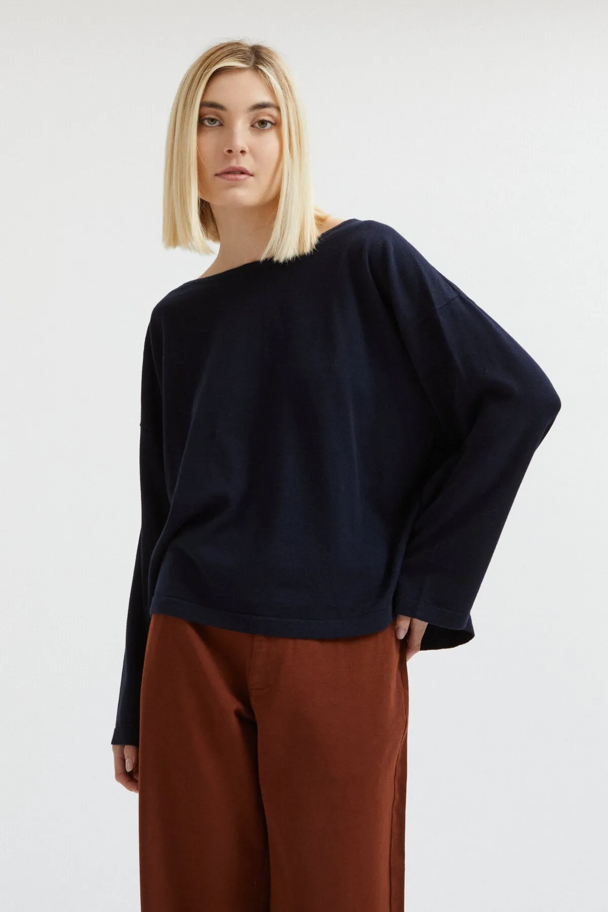 Boat neck jumper