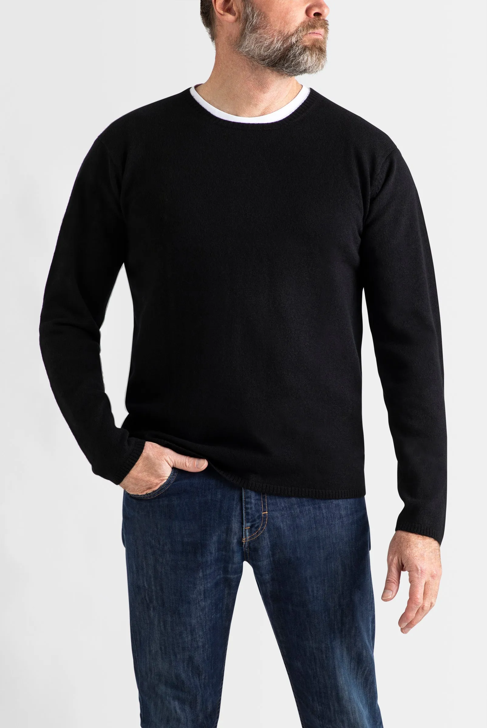 Cashmere Mens Crew Neck in Black