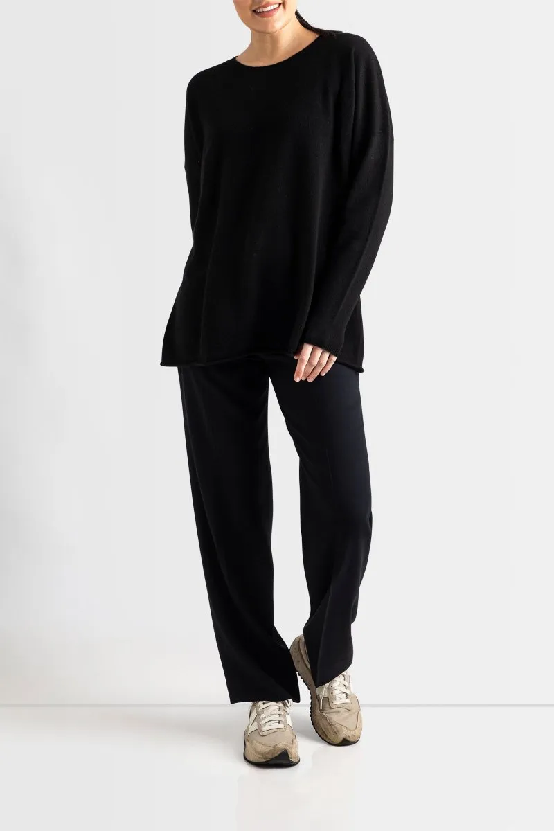 Cashmere Rachel Oversized Knit in Black