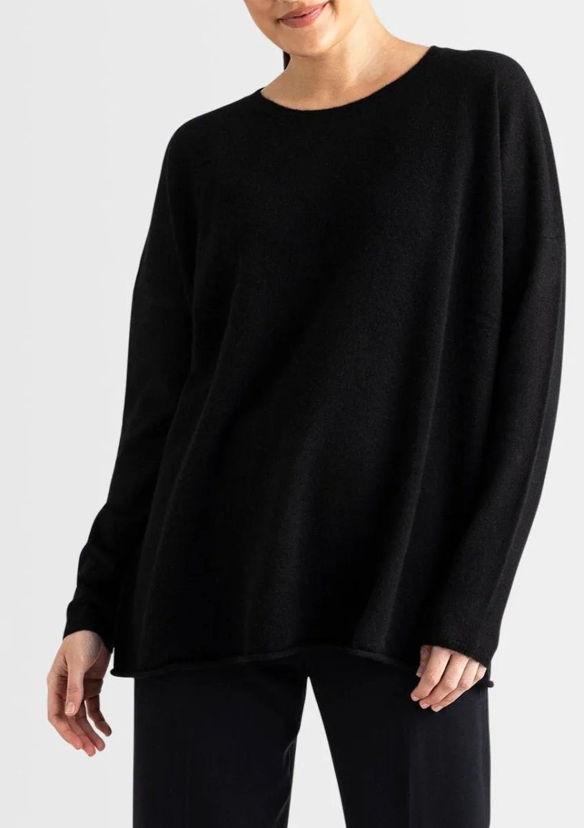 Cashmere Rachel Oversized Knit in Black