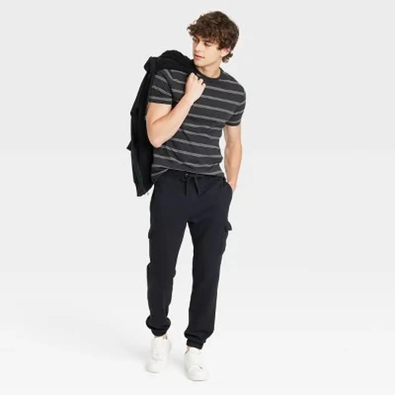 Fleece Tapered Cargo Pants