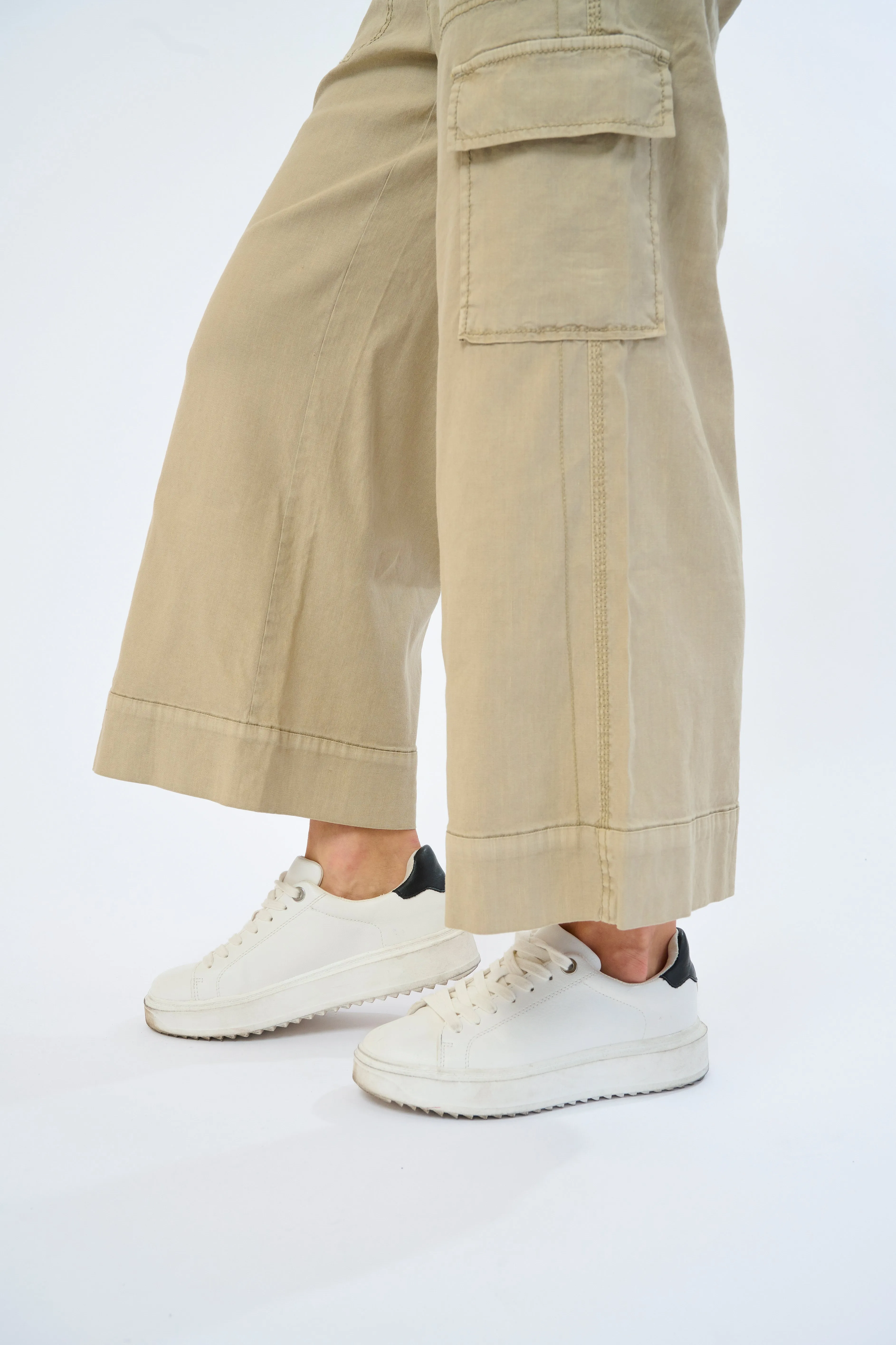 Galla Stretch Linen Pant