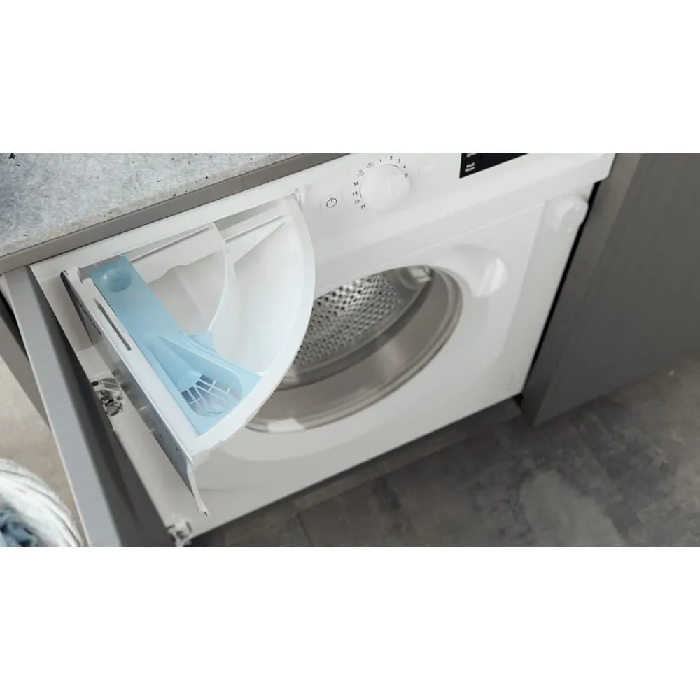 Hotpoint BIWMHG71483UKN 7kg 1400rpm Integrated Washing Machine - White