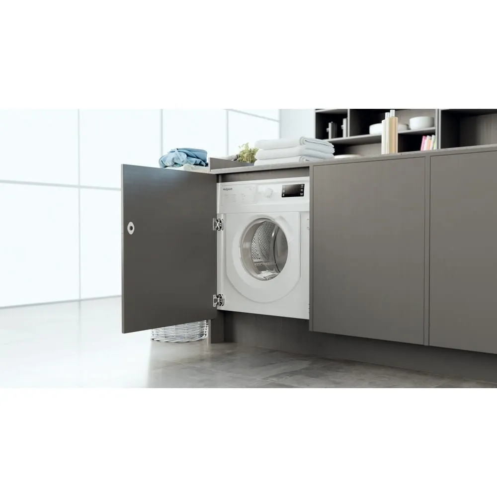 Hotpoint BIWMHG71483UKN 7kg 1400rpm Integrated Washing Machine - White