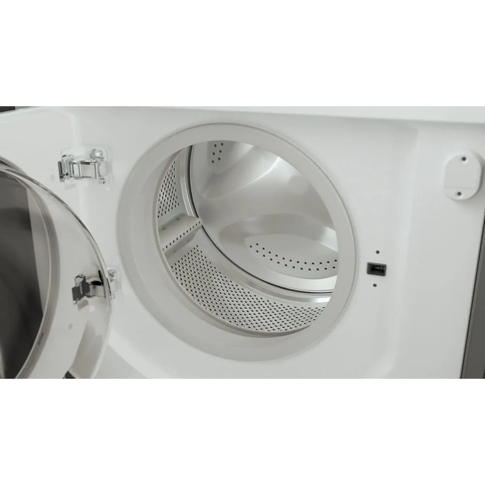 Hotpoint BIWMHG71483UKN 7kg 1400rpm Integrated Washing Machine - White