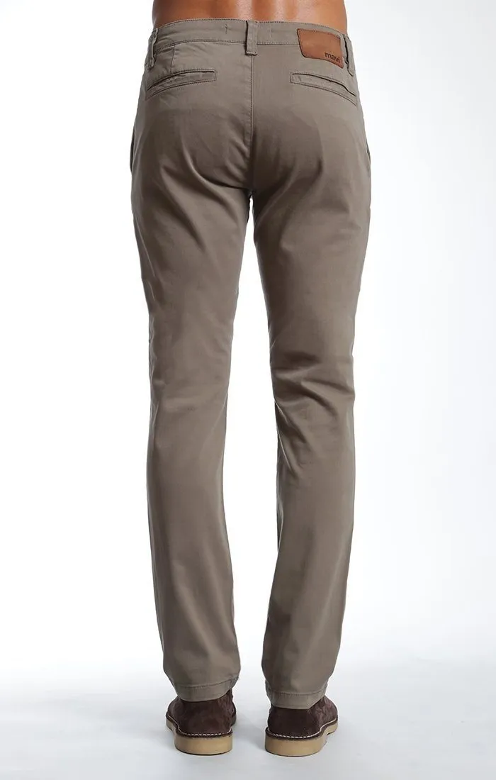 JOHNNY SLIM LEG CHINO IN DUSTY OLIVE TWILL