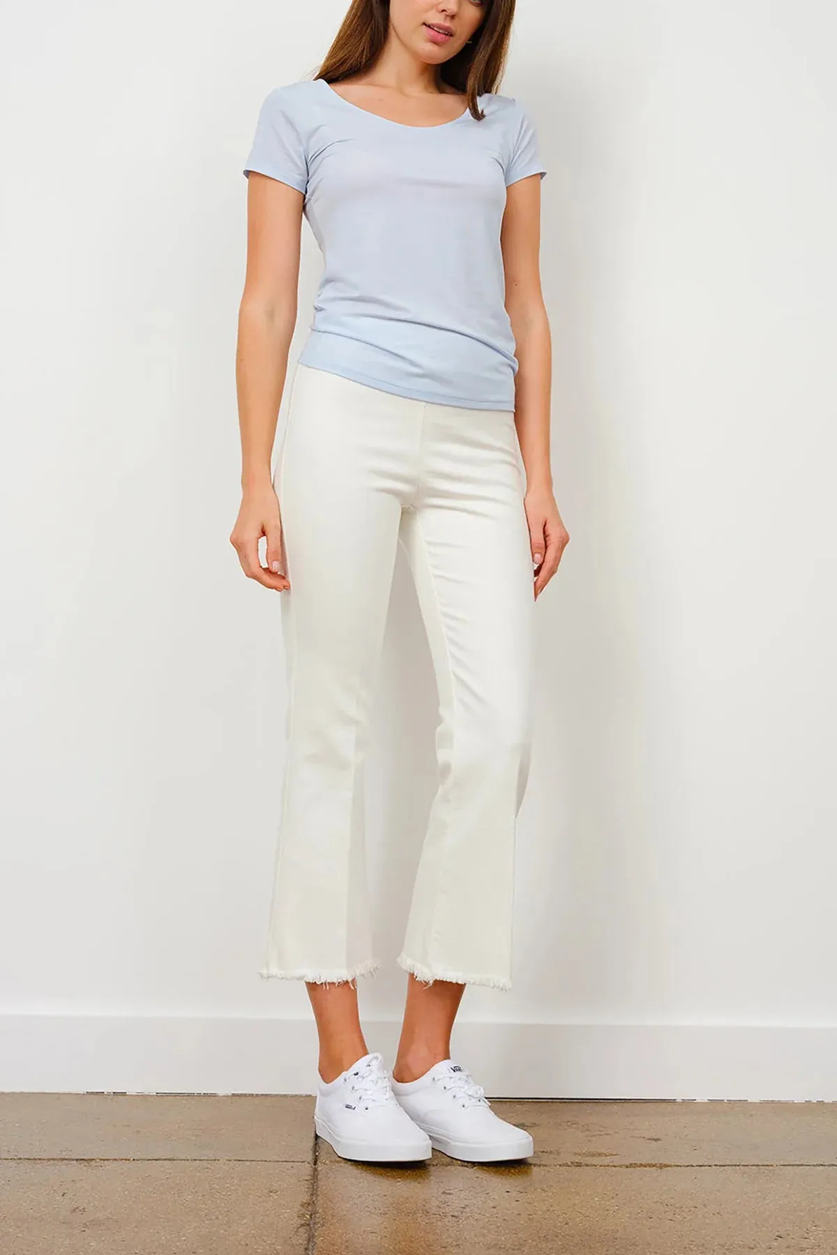 Leo Crop Flare Pant in White Denim