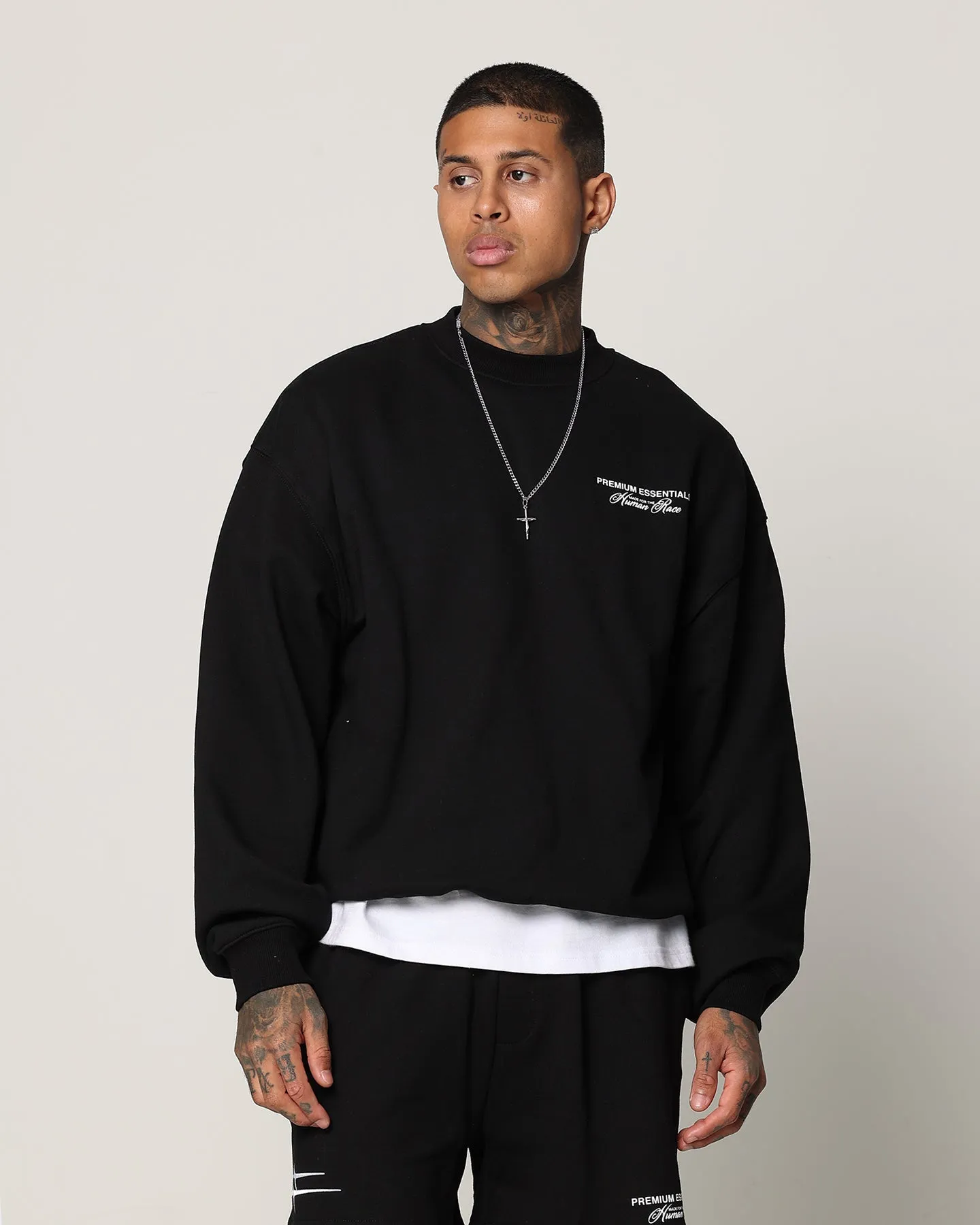 Loiter Essential Spire Crewneck Black