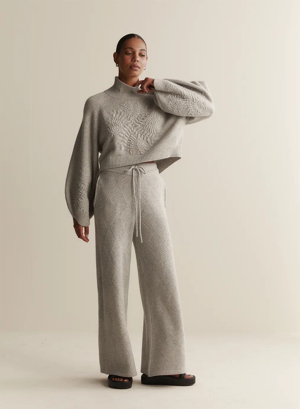 Natasha Wool Embroidery Knit | Grey Marle