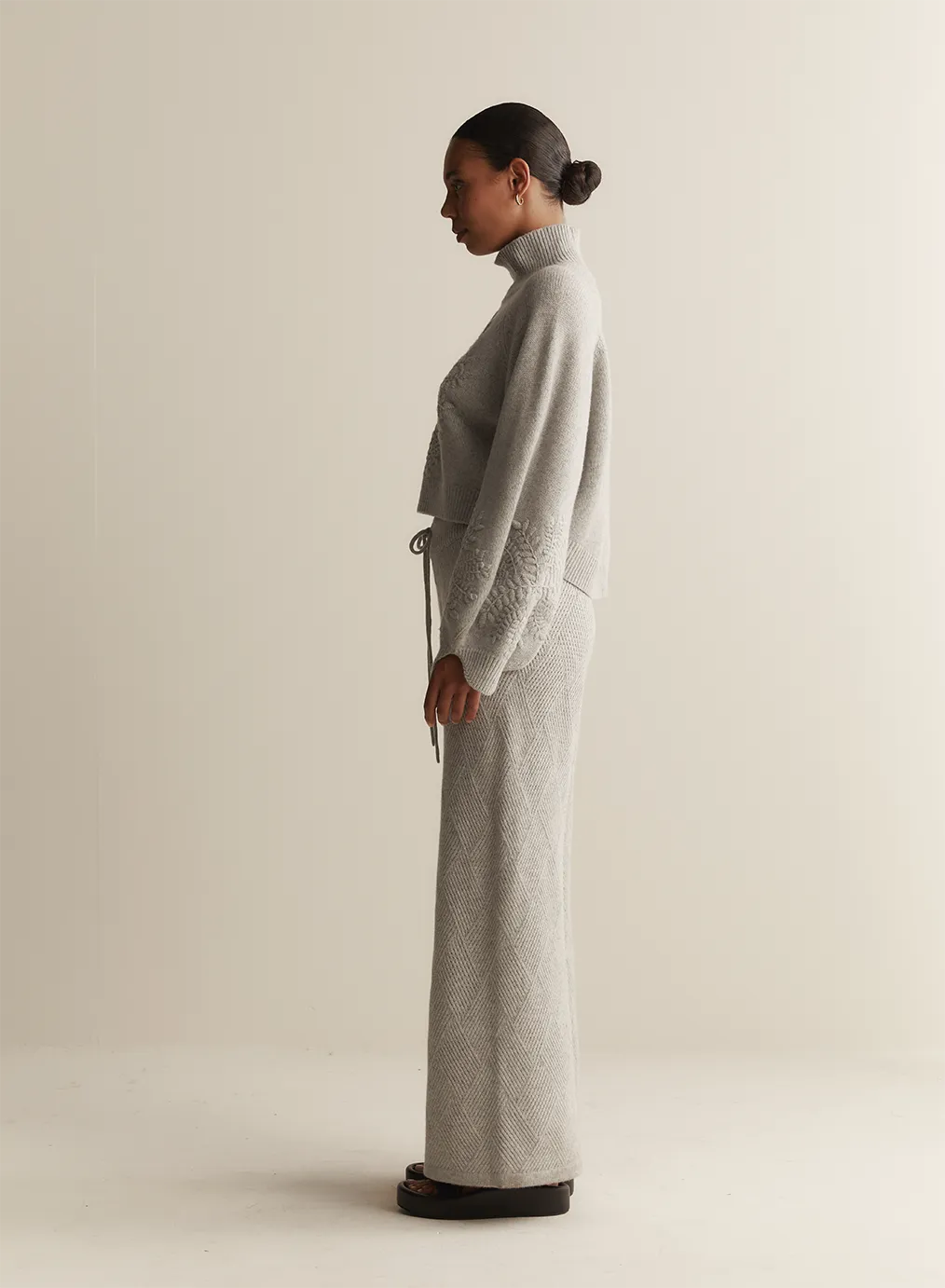 Natasha Wool Embroidery Knit | Grey Marle