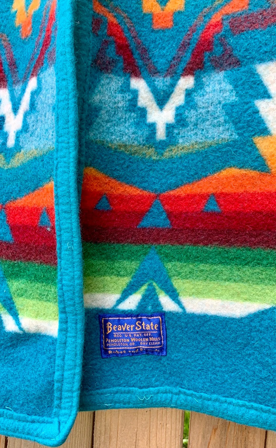 PENDLETON Vintage Beaver State Wool Aztec Blanket Southwest Western Long Coat