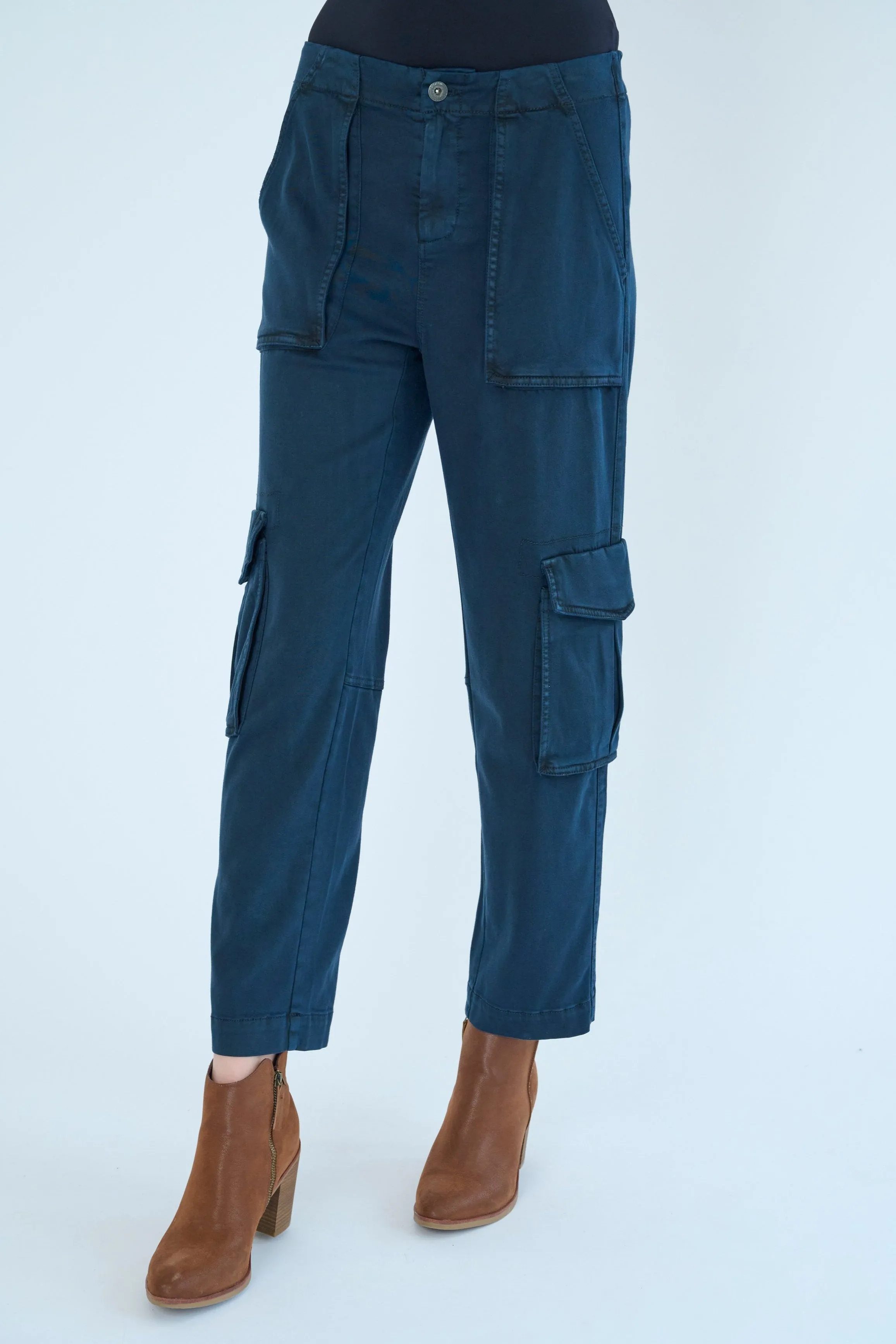 Raisa Stretch Viscose Pant