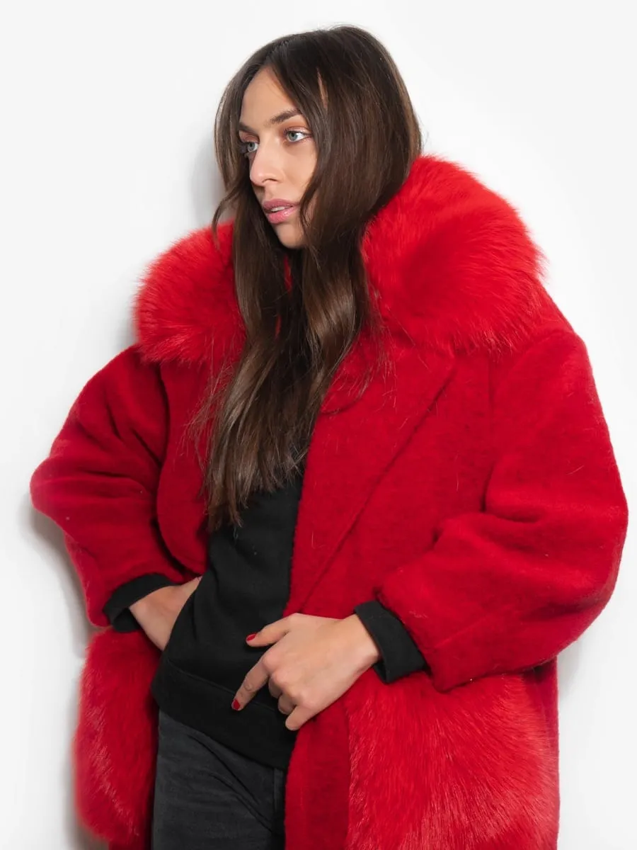 Red Passion coat with pockets and fox collar