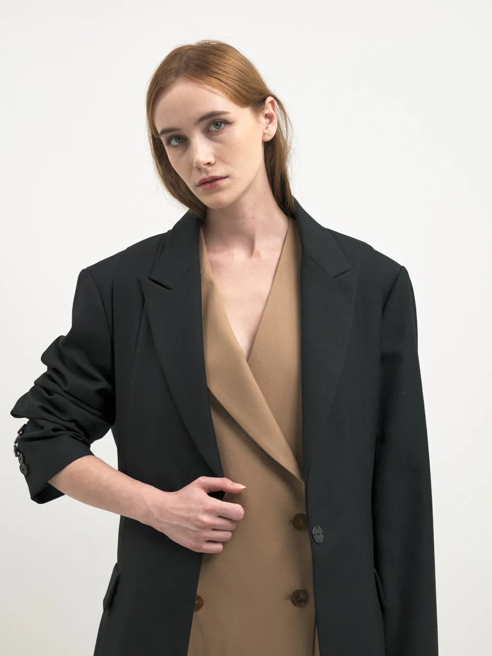 Side pleated strap loose fit blazer black