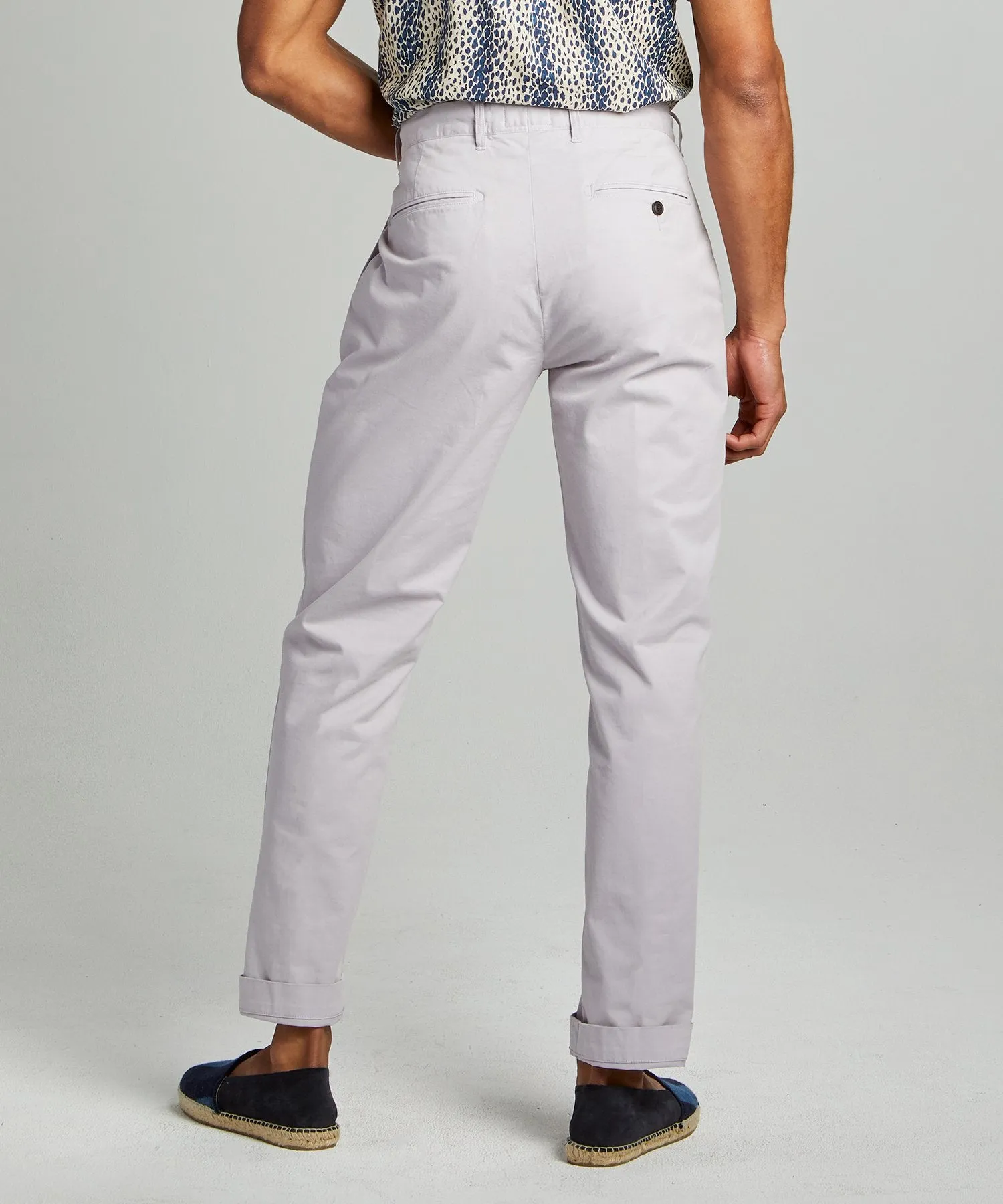 Straight Fit Tab Front Chino in Light Lilac