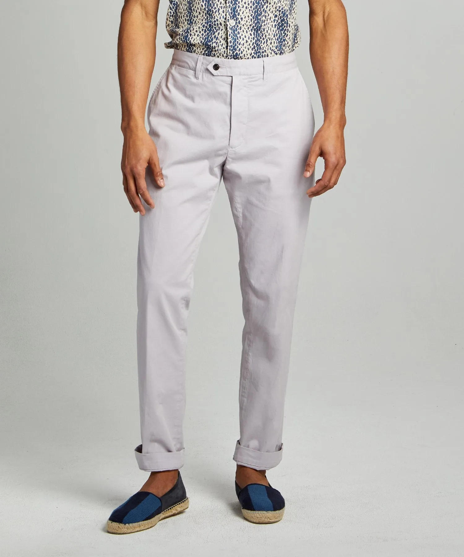 Straight Fit Tab Front Chino in Light Lilac