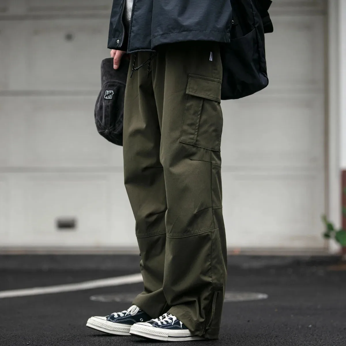 Straight Leg Twill Cargo Pants