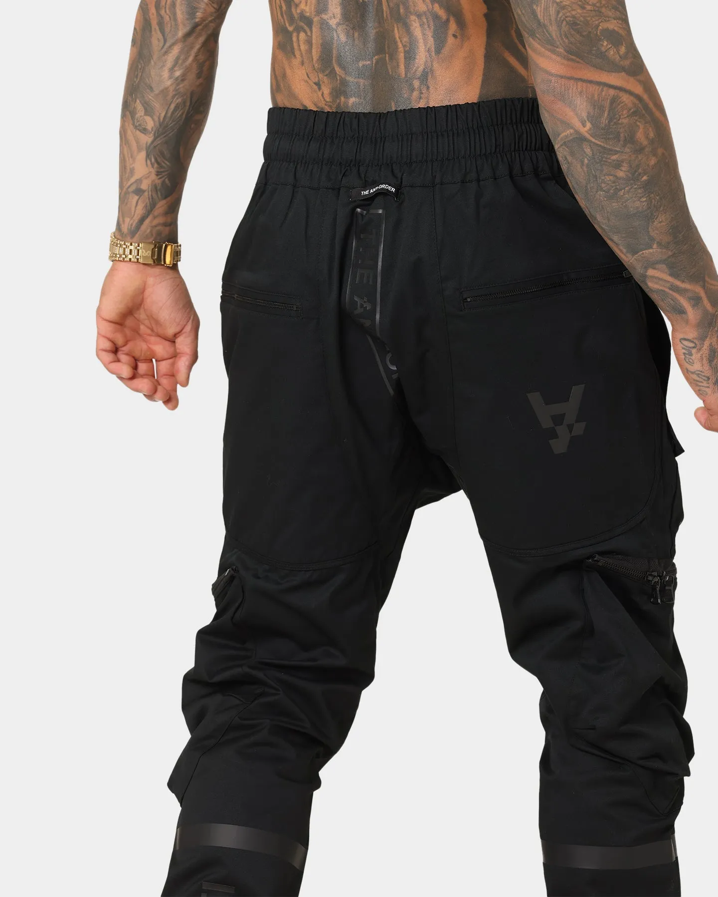 The Anti-Order Distopian Jogger Black