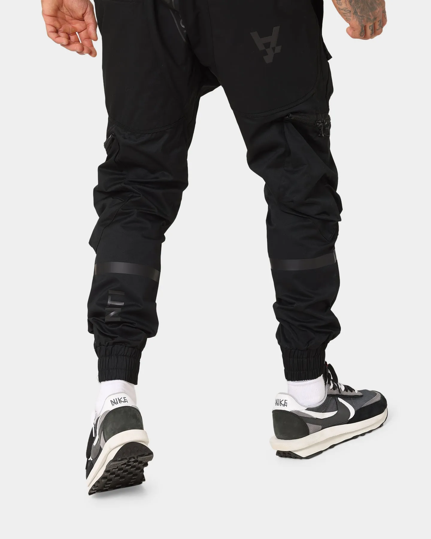 The Anti-Order Distopian Jogger Black