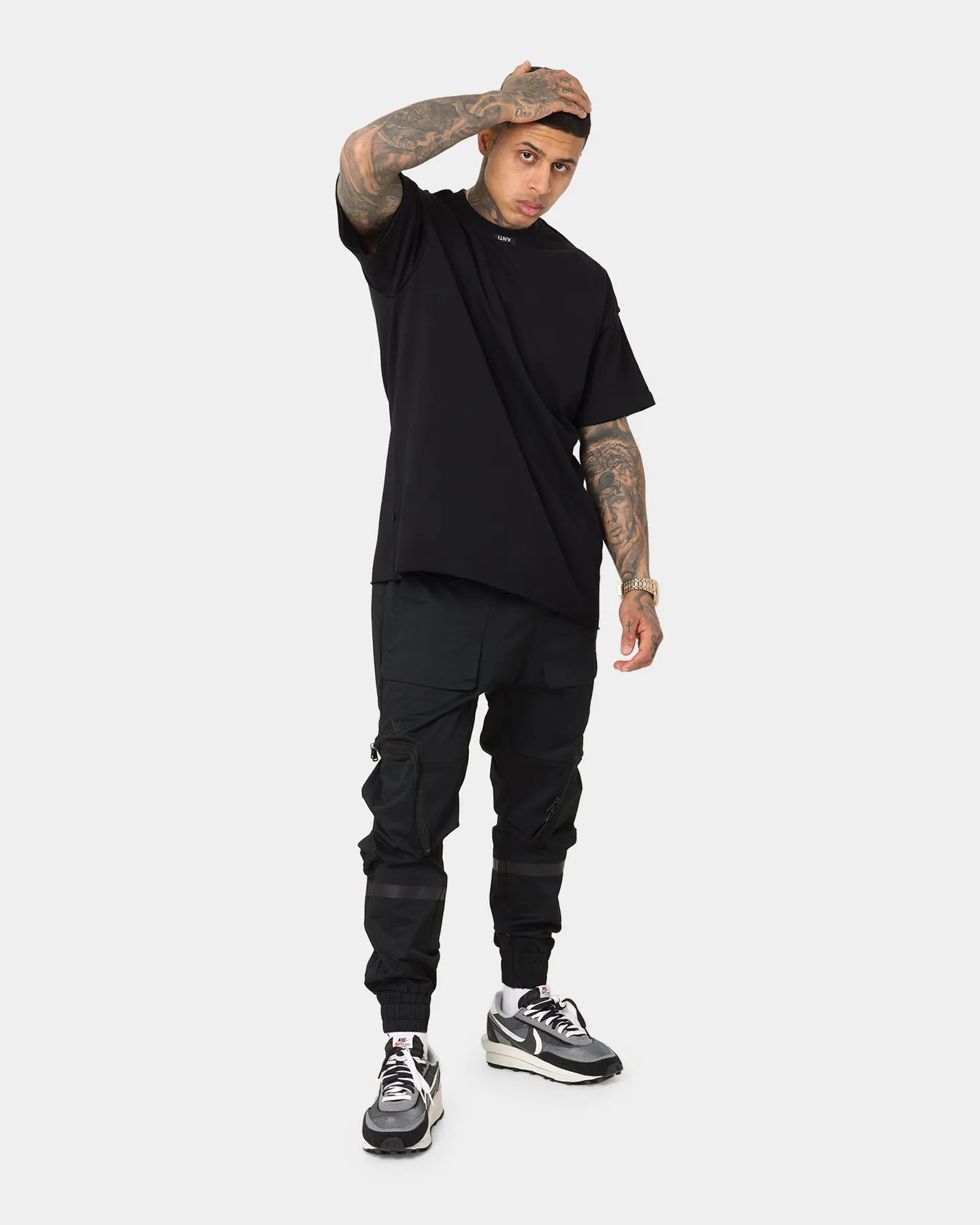 The Anti-Order Distopian Jogger Black