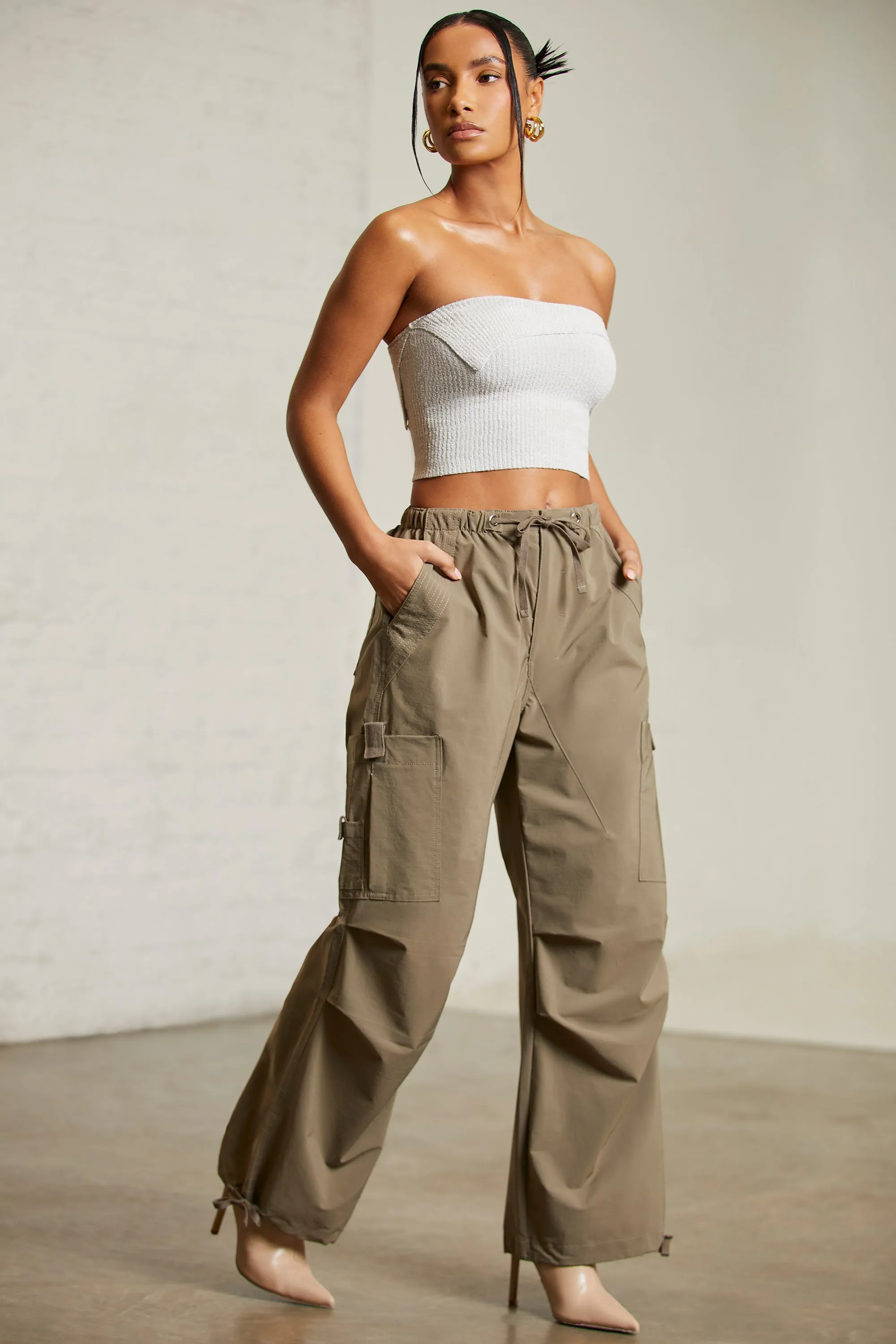 Wide Leg Cargo Trousers in Green