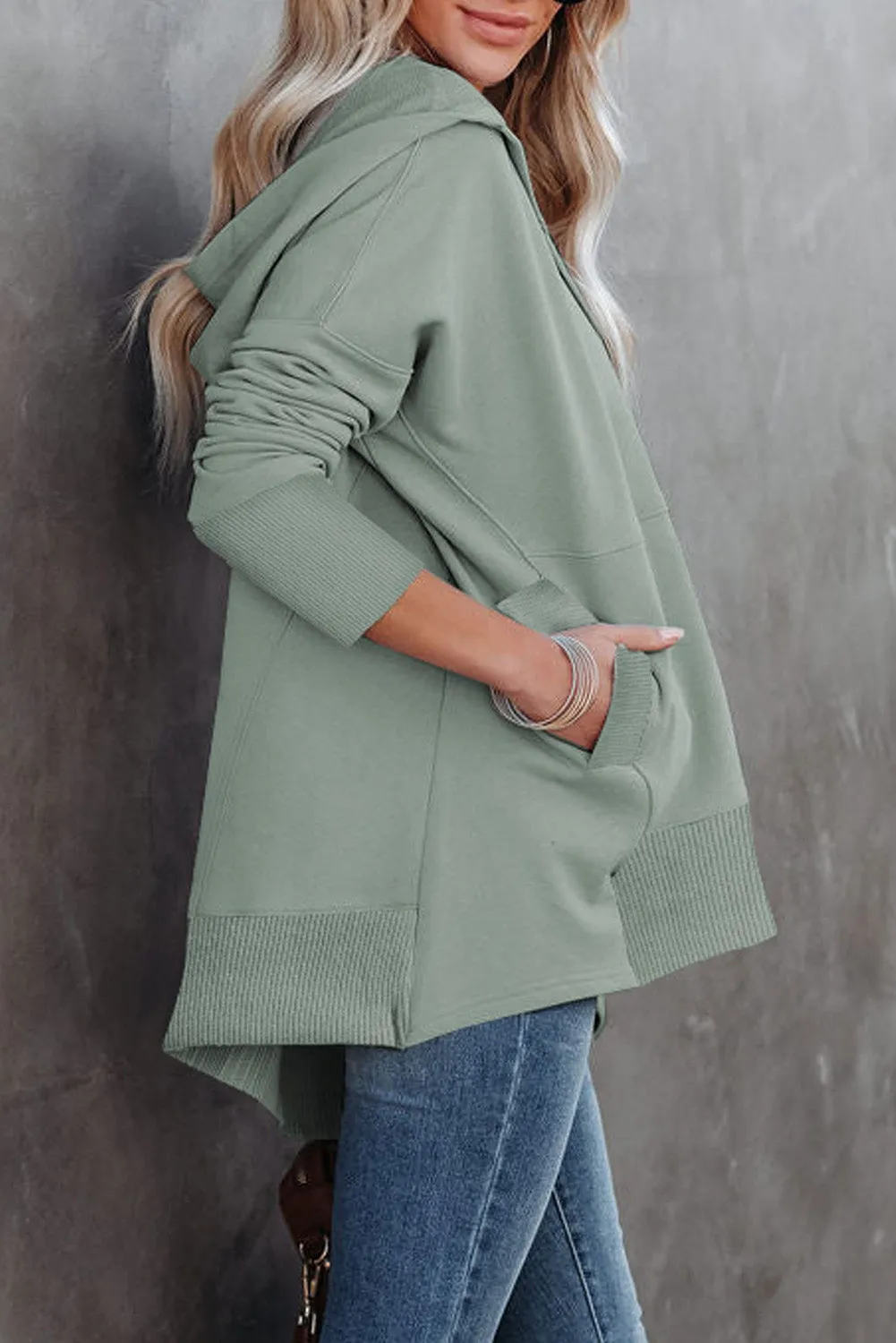 Women's Oversized Hooded Sweatshirt Batwing Sleeve Pocketed Henley Hoodie